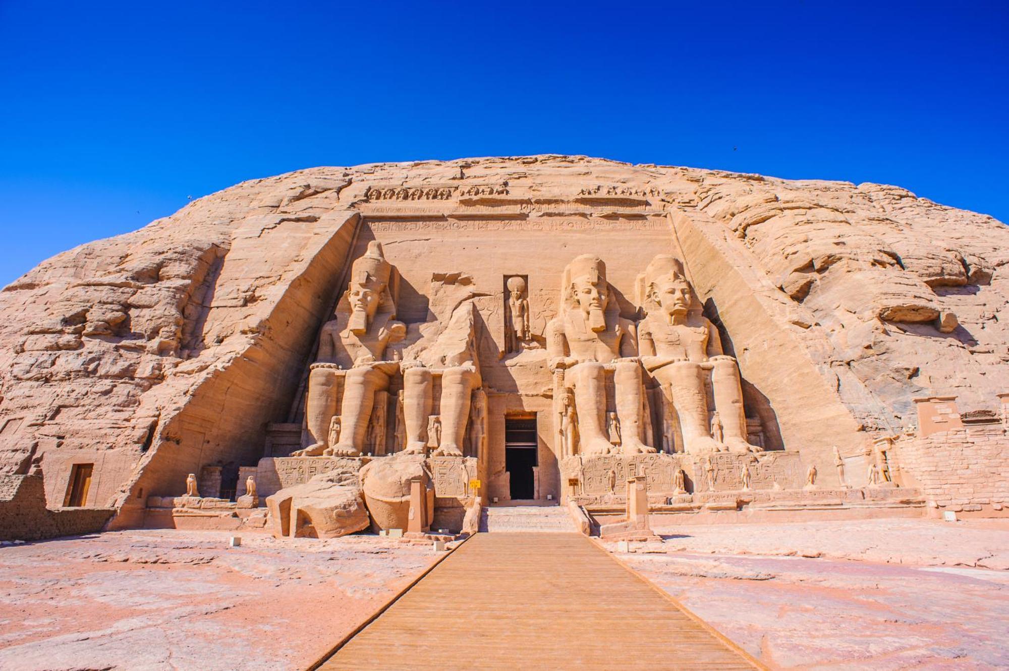 Moevenpick Royal Lily Nile Cruise, Every Monday Four Nights From Luxor, Every Friday Three Nights From Aswan - Including Excursions & Sightseeing Eksteriør billede