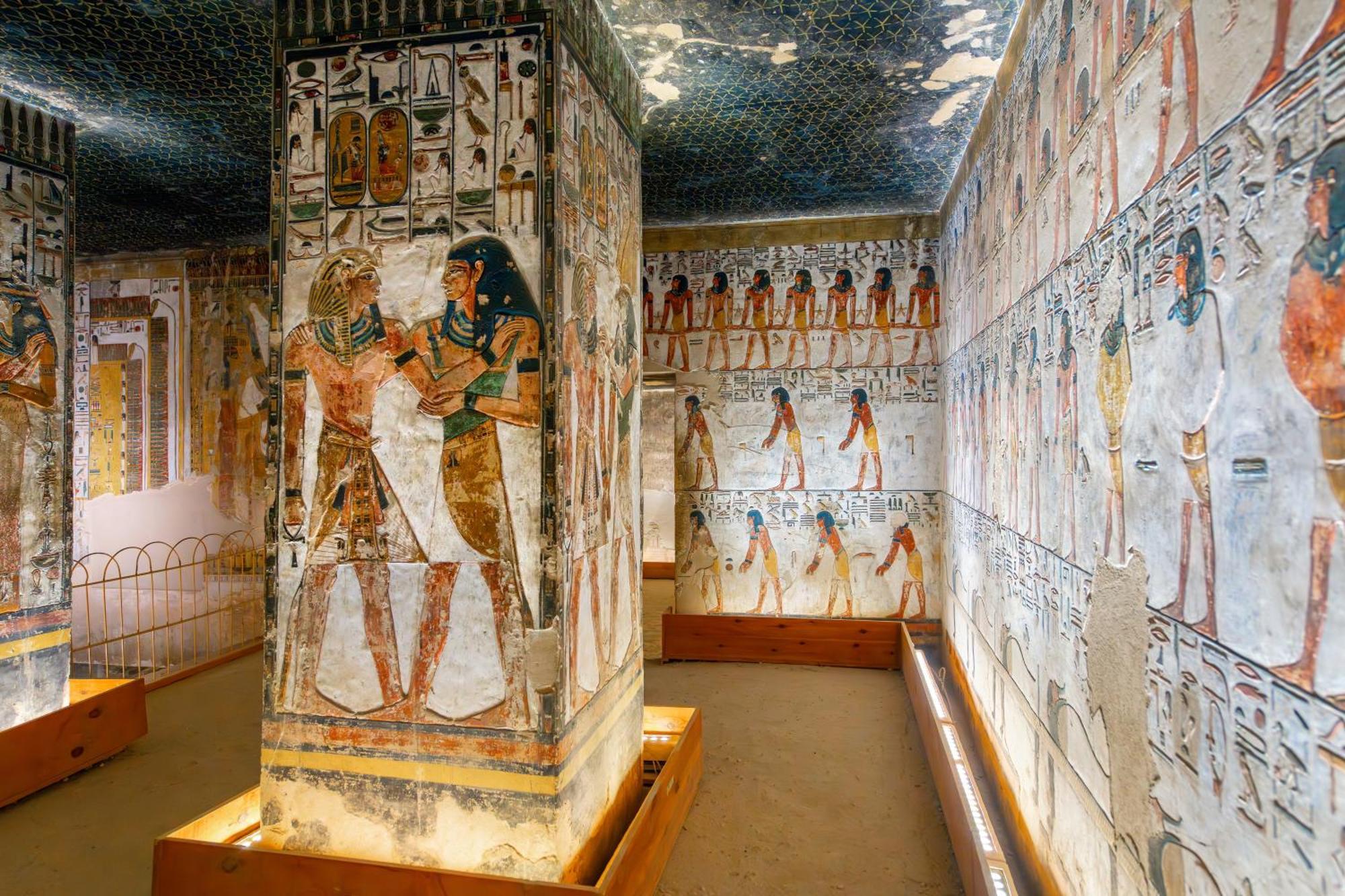 Moevenpick Royal Lily Nile Cruise, Every Monday Four Nights From Luxor, Every Friday Three Nights From Aswan - Including Excursions & Sightseeing Eksteriør billede